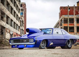 This Grudge Racing, Semi-Hemi-Powered 1969 Camaro was Built for War!
